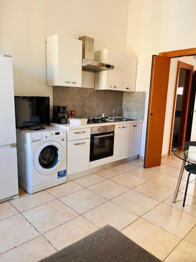 Mamo1 - Appartamento In Pieno Centro Citta Bari Eksteriør bilde