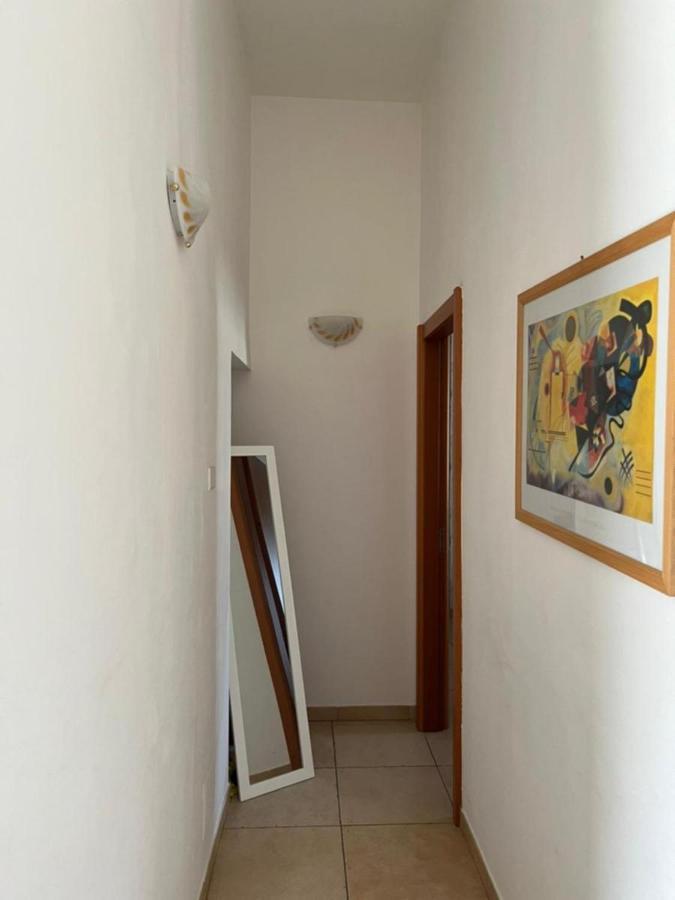 Mamo1 - Appartamento In Pieno Centro Citta Bari Eksteriør bilde