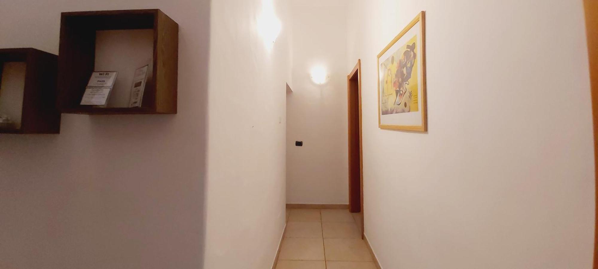 Mamo1 - Appartamento In Pieno Centro Citta Bari Eksteriør bilde